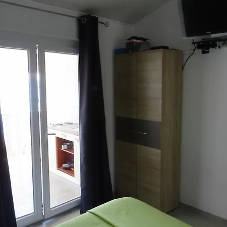 Ana Hotel apartamentowy Slatine