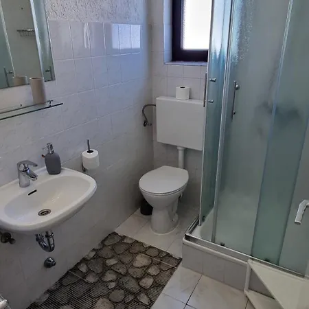 Aparthotel Ana