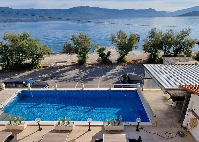 Appart hôtel Ana 3*